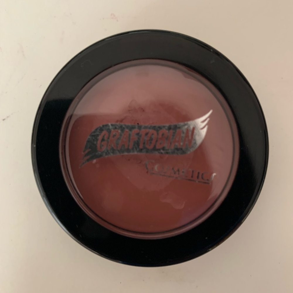 Graftobian blush in dusty plum